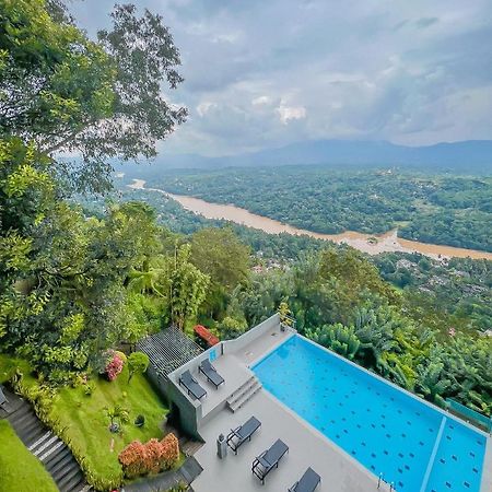 Mount Blue Kandy Hotel Exterior photo