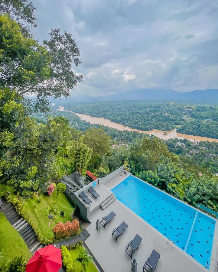 Mount Blue Kandy Hotel Exterior photo